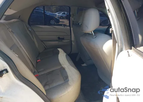 2007 Ford Crown Victoria Police/Police Interceptor z USA, uszkodzony, nr VIN 2FAFP71W97X140034